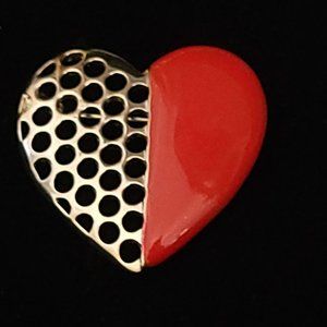 Lovely Red Enamel Silver Plate Heart Pin VTG Jewelry Brooch 6354